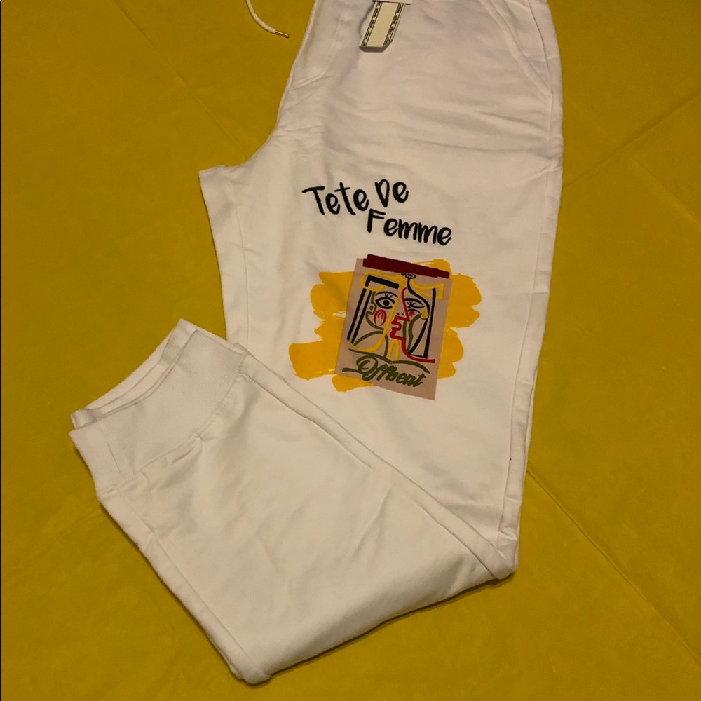 Pants - Picture 3 of 4